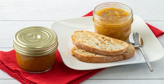 Confiture de mangue, ananas et banane